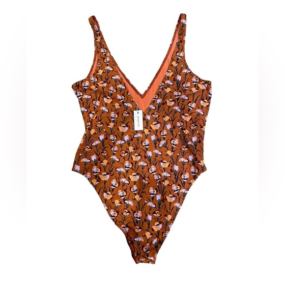 NWT! Aritzia Babaton V-Neck One Piece Swimsuit - Picture 12 of 15